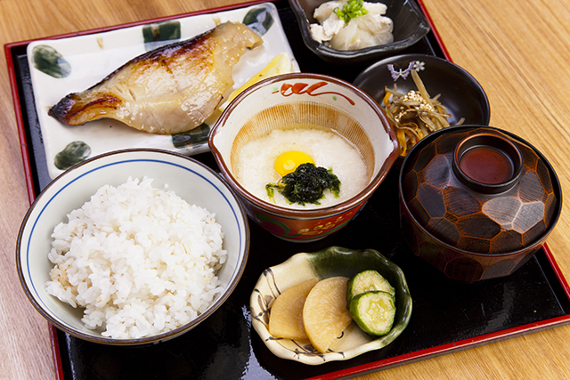 とろろと西京焼き膳